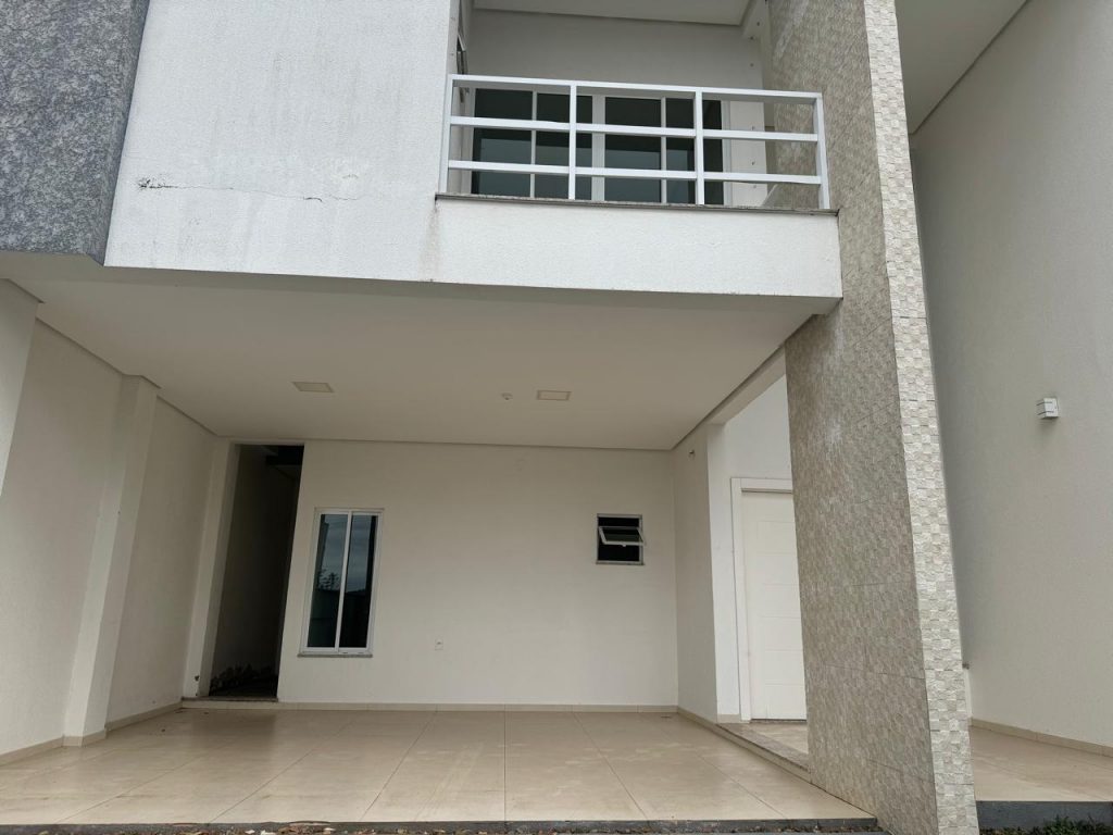 🏠 Sobrado à Venda em Francisco Beltrão/Pr!